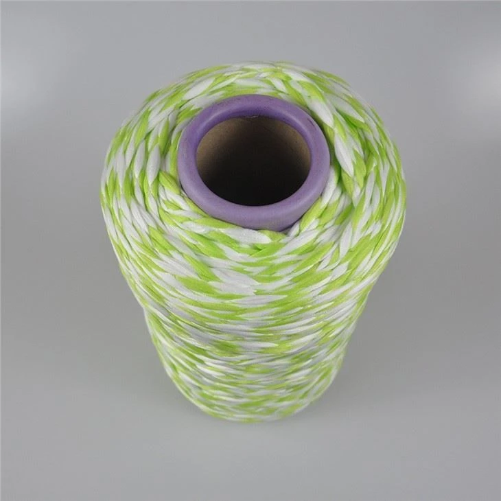Customized Green-White 4 Ply Polyester Microfiber Yarn Mop